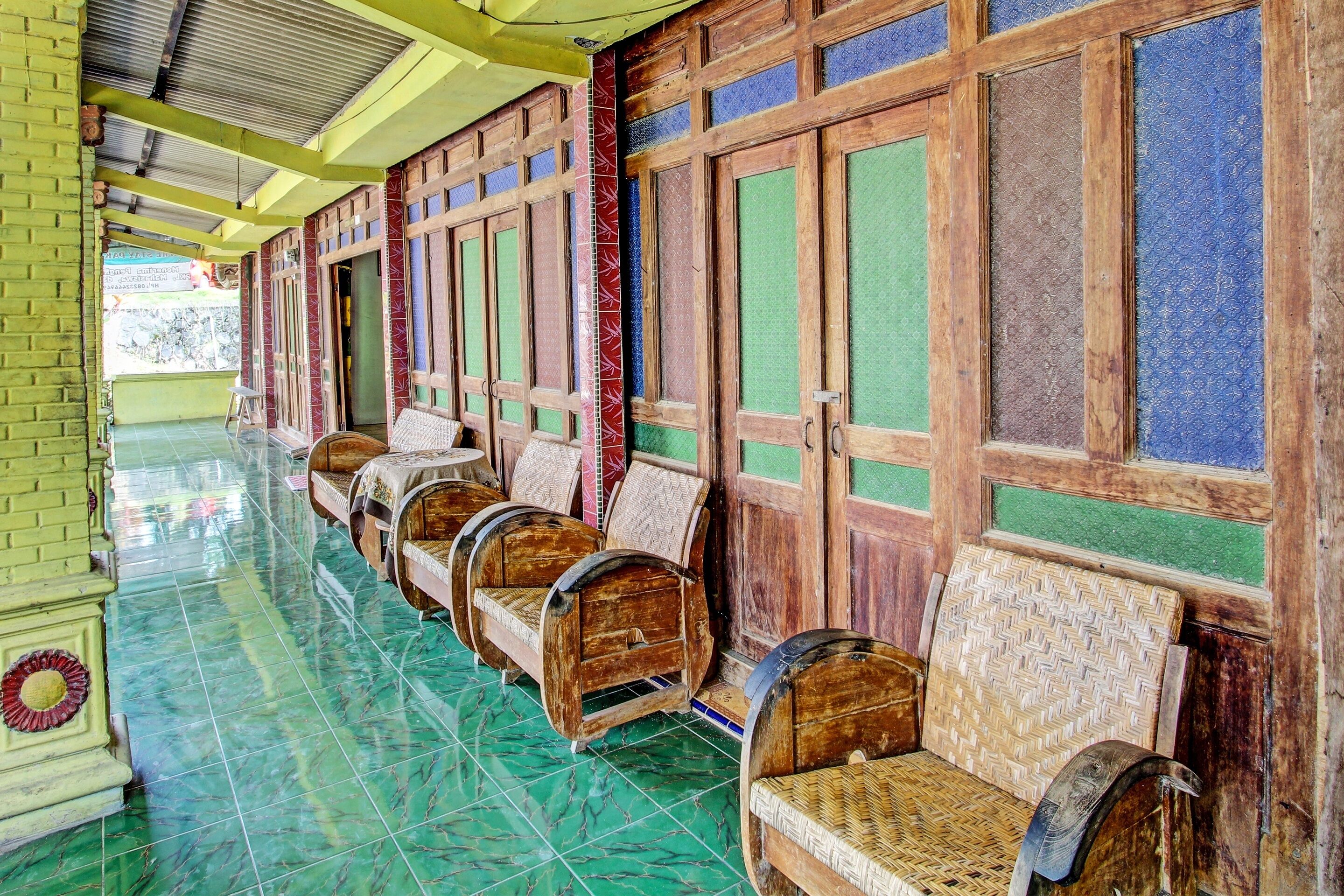 Spot On 92535 Guest House Pak Darso