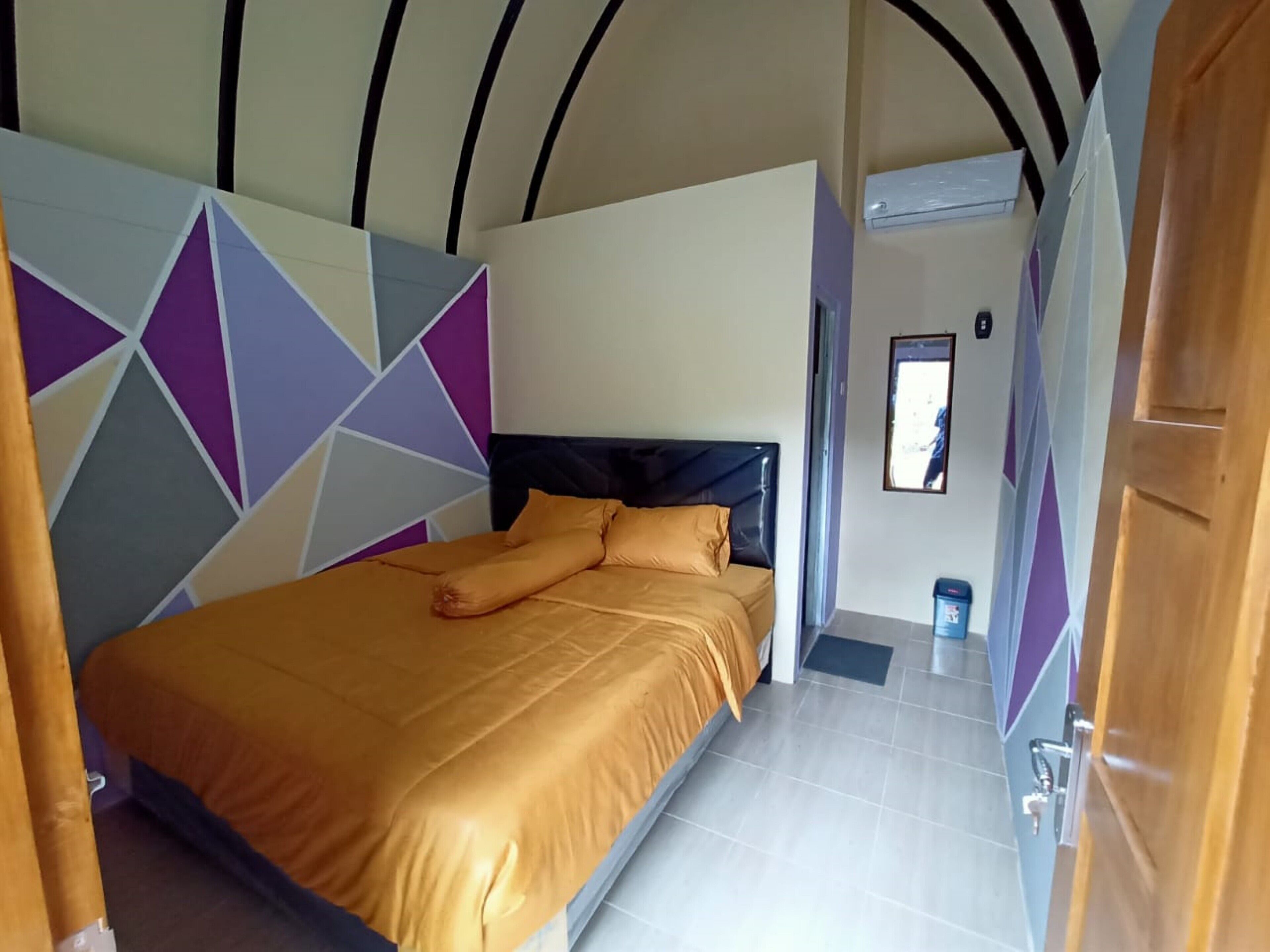 Bungalow Ungu Kebumen