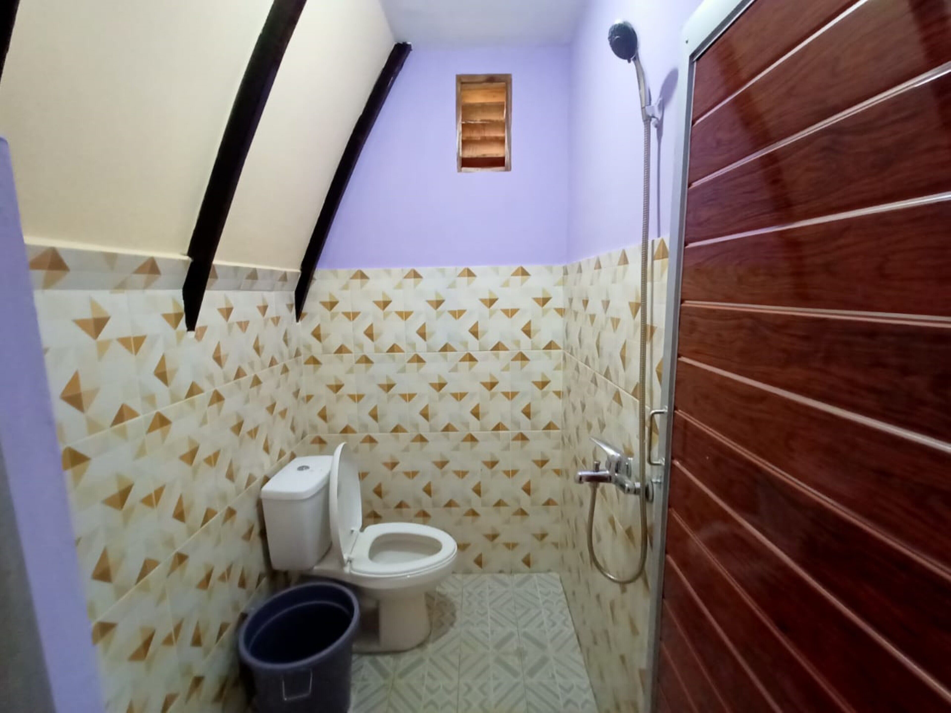 Bungalow Ungu Kebumen