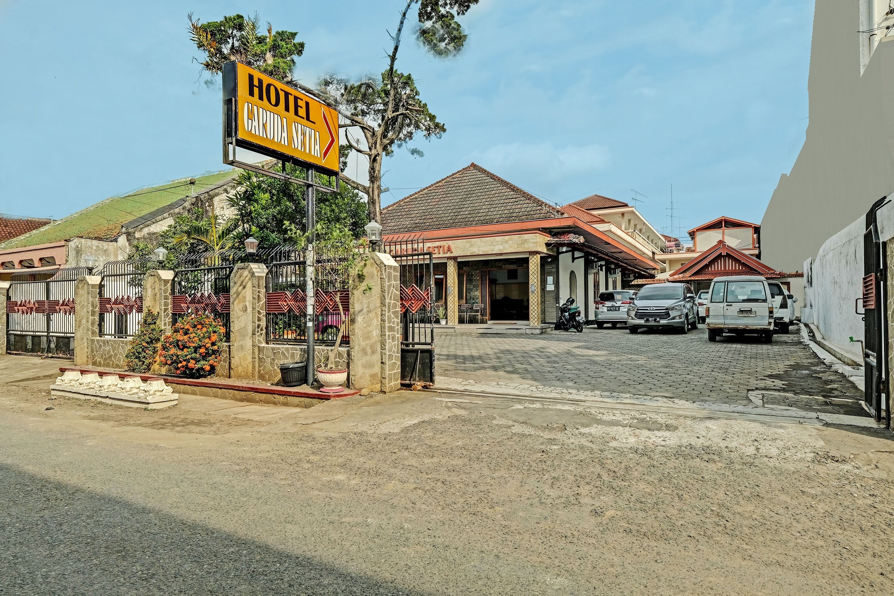 Garuda Setia Hotel by OYO