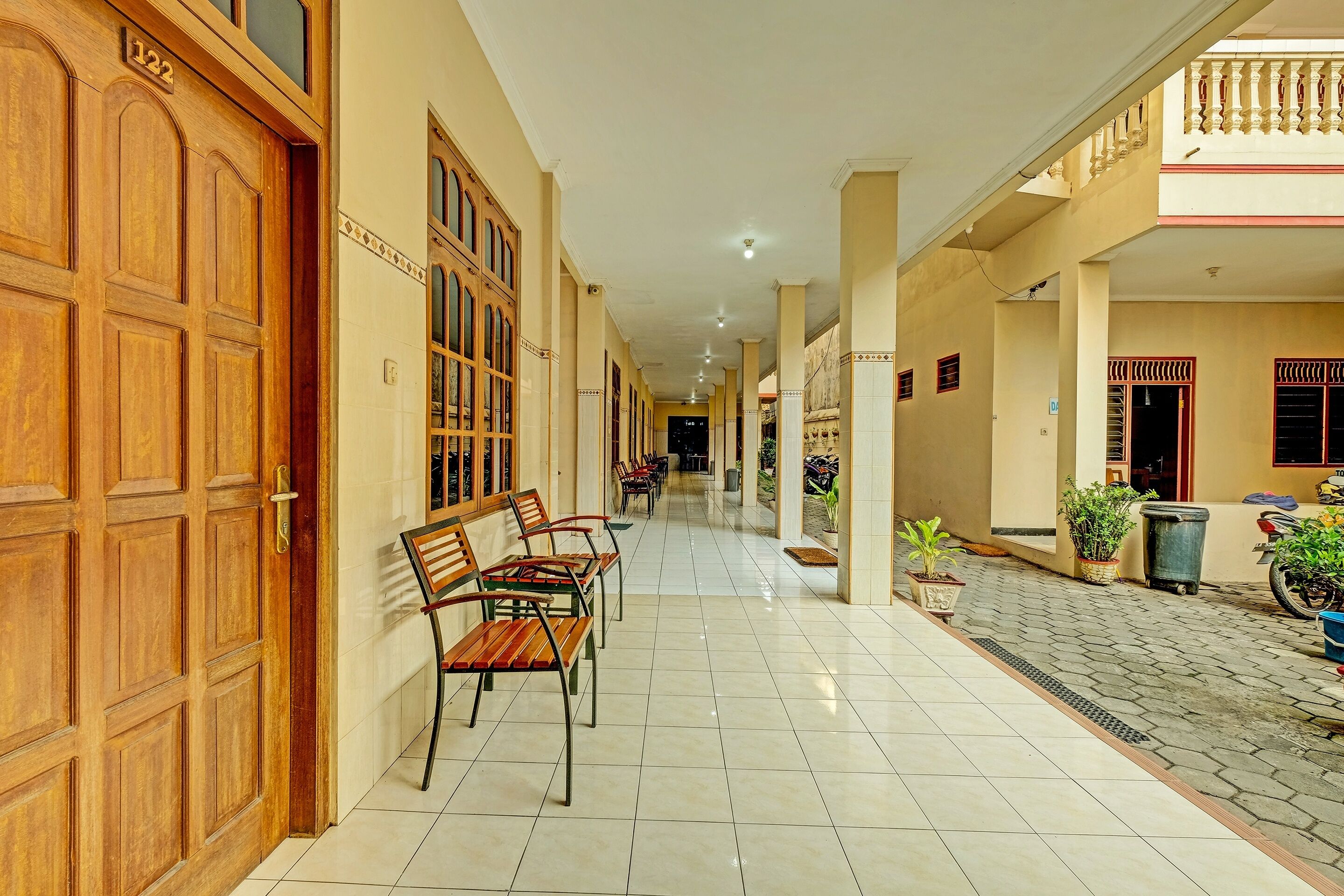 Garuda Setia Hotel by OYO