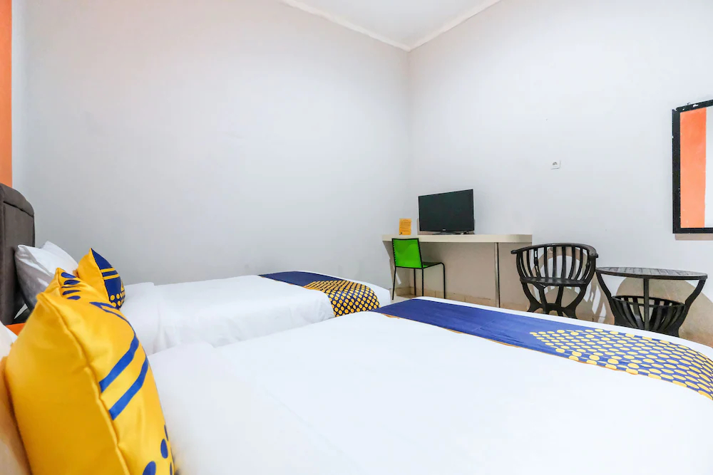 Kendal Residence by OYO Rooms