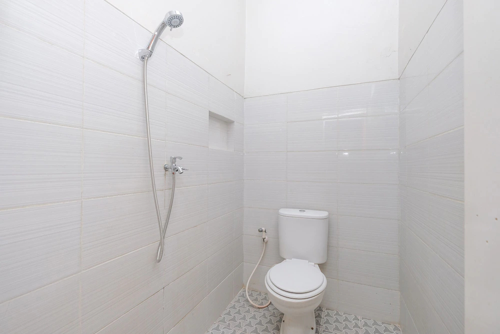 Kendal Residence by OYO Rooms