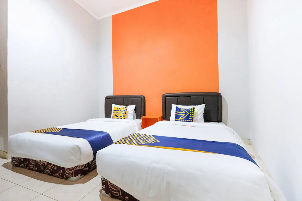 Kendal Residence by OYO Rooms