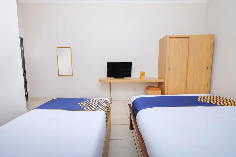 Kendal Residence by OYO Rooms