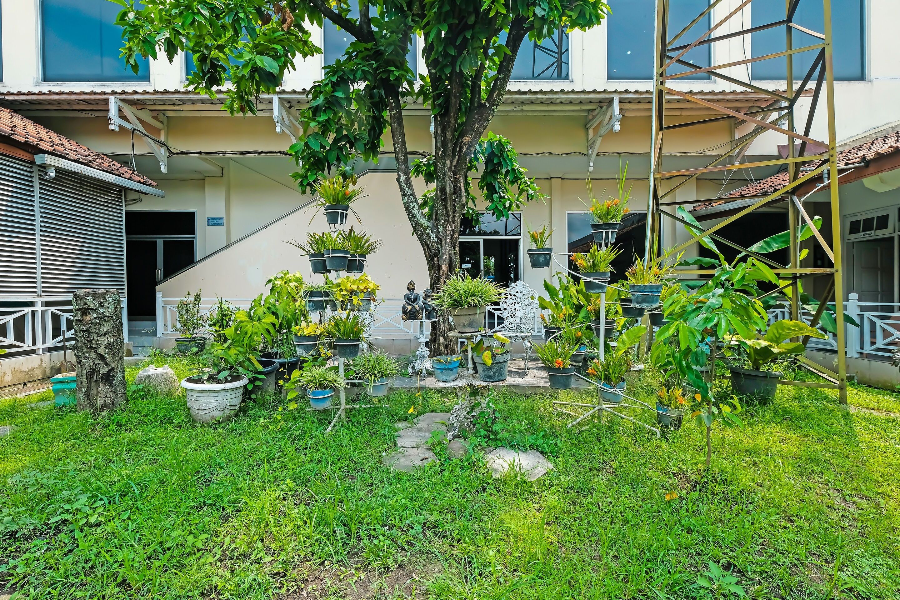 Griya Raharja Guest House Syariah By OYO