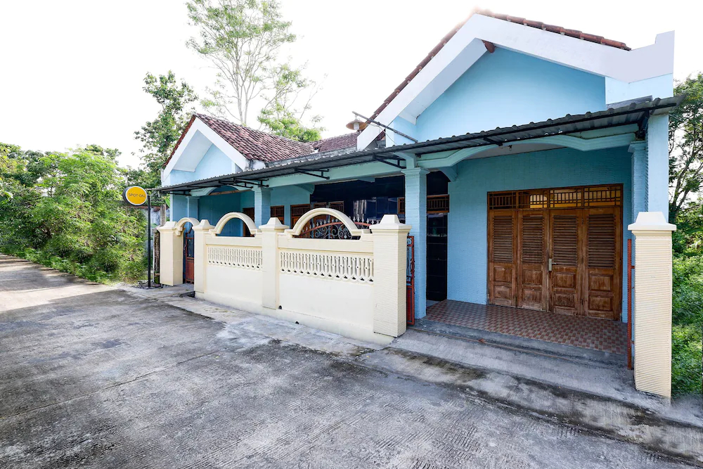 Griya Widya Syariah by OYO Rooms