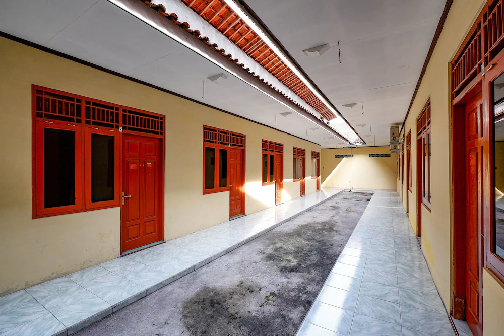 Griya Widya Syariah by OYO Rooms