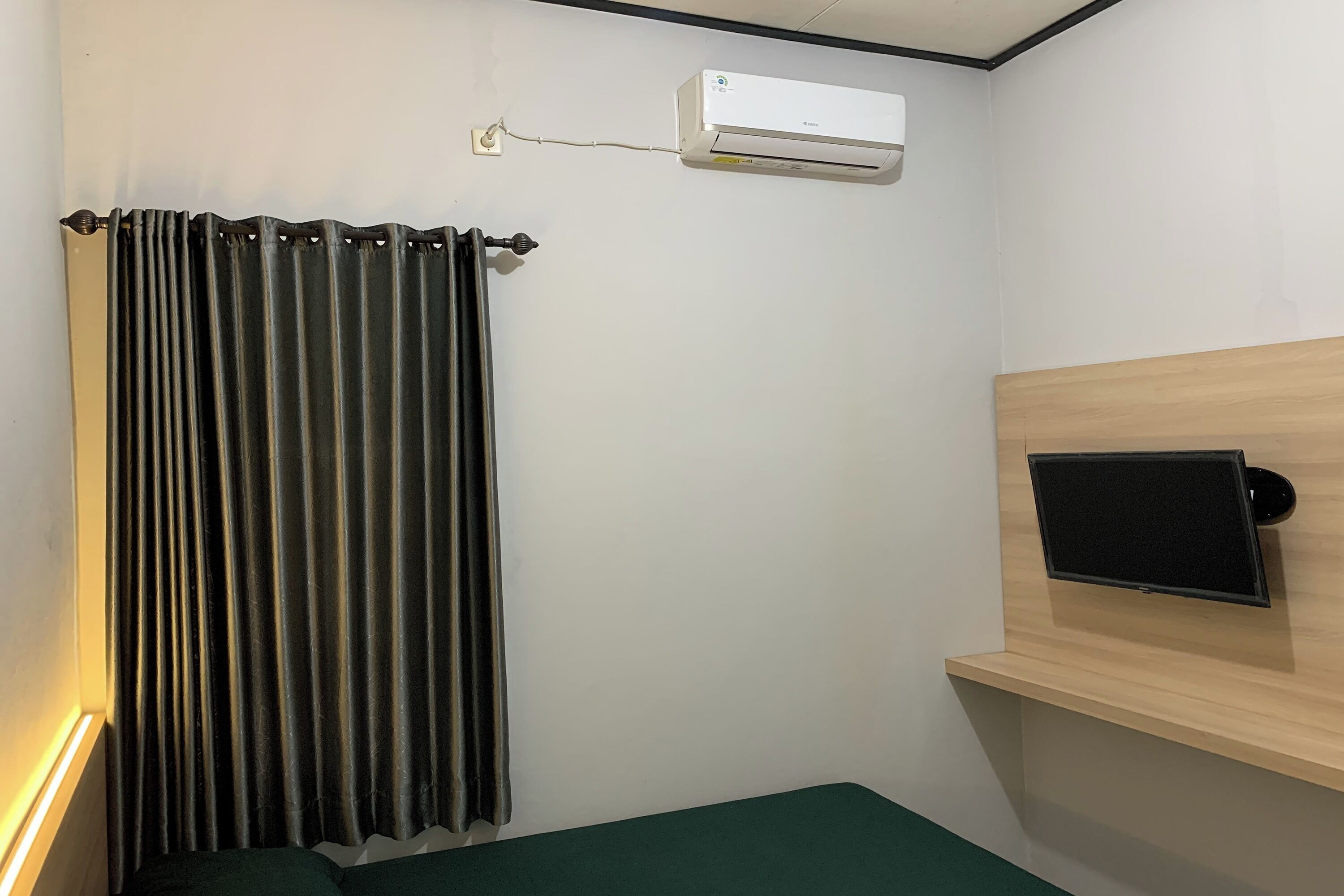 Hotel Merak Indah