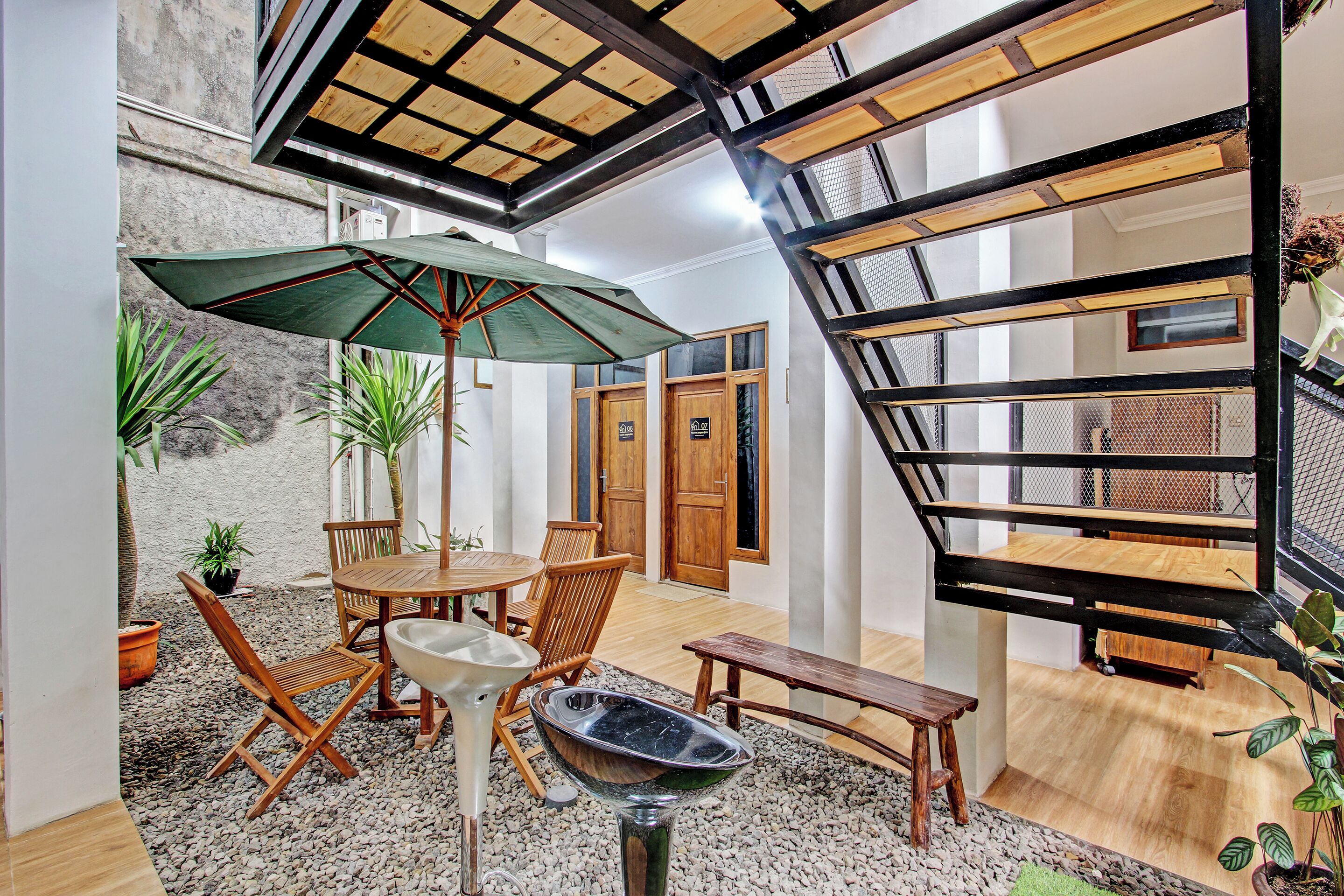 Ndalem Pusponyidro By RedDoorz