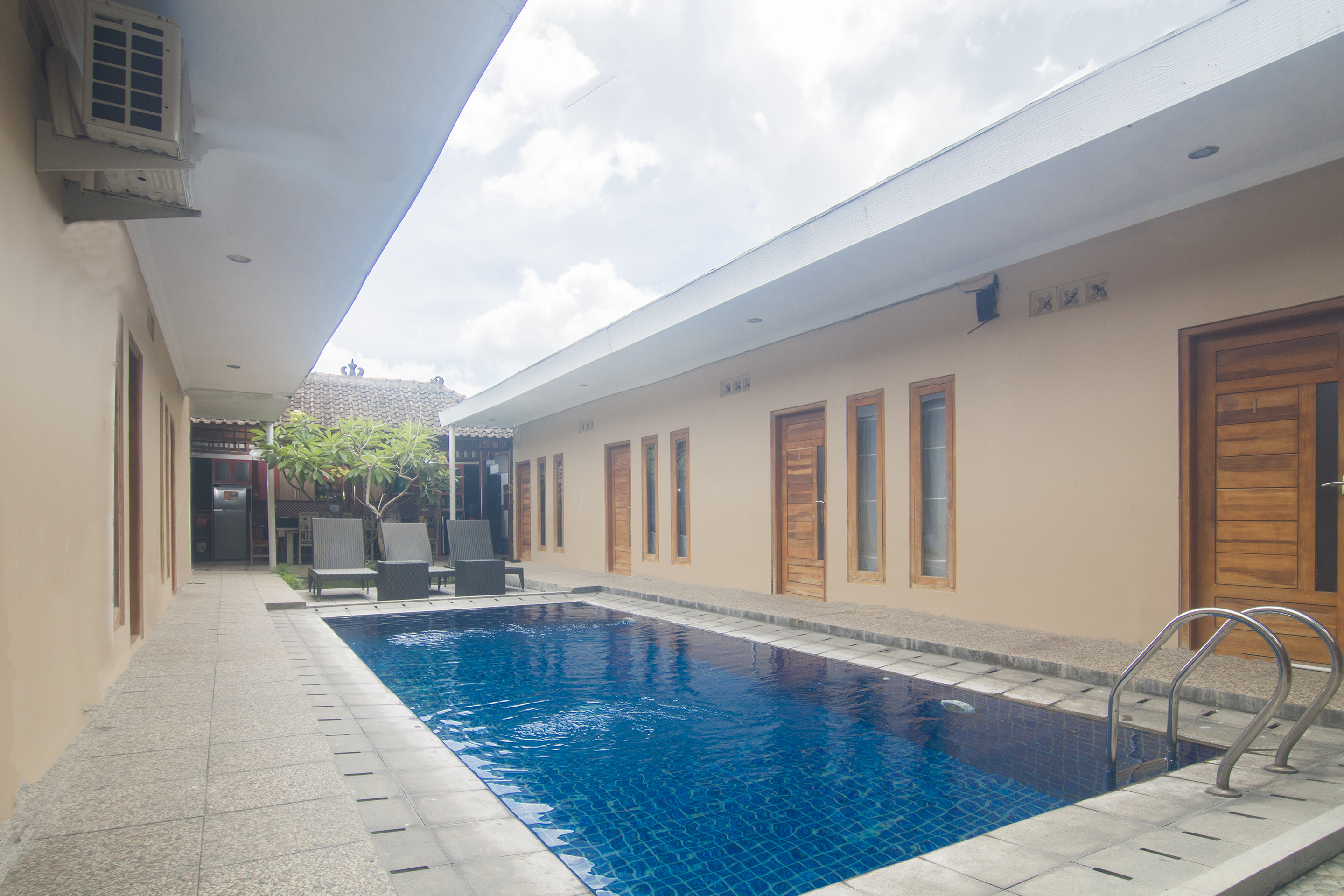 OYO 290 Omahkoe Jaban Residence