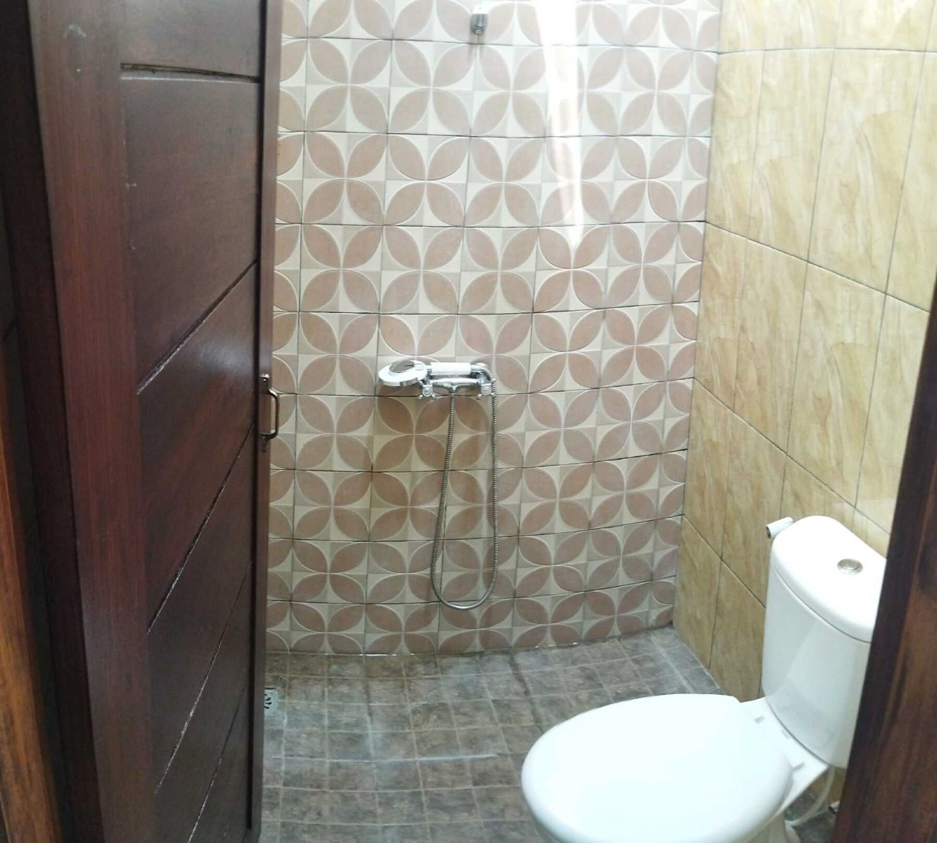Adine Guest House