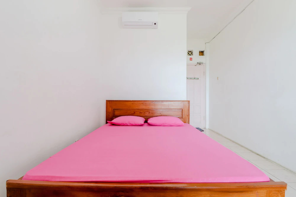 Adinda Beach Hotel and Villa