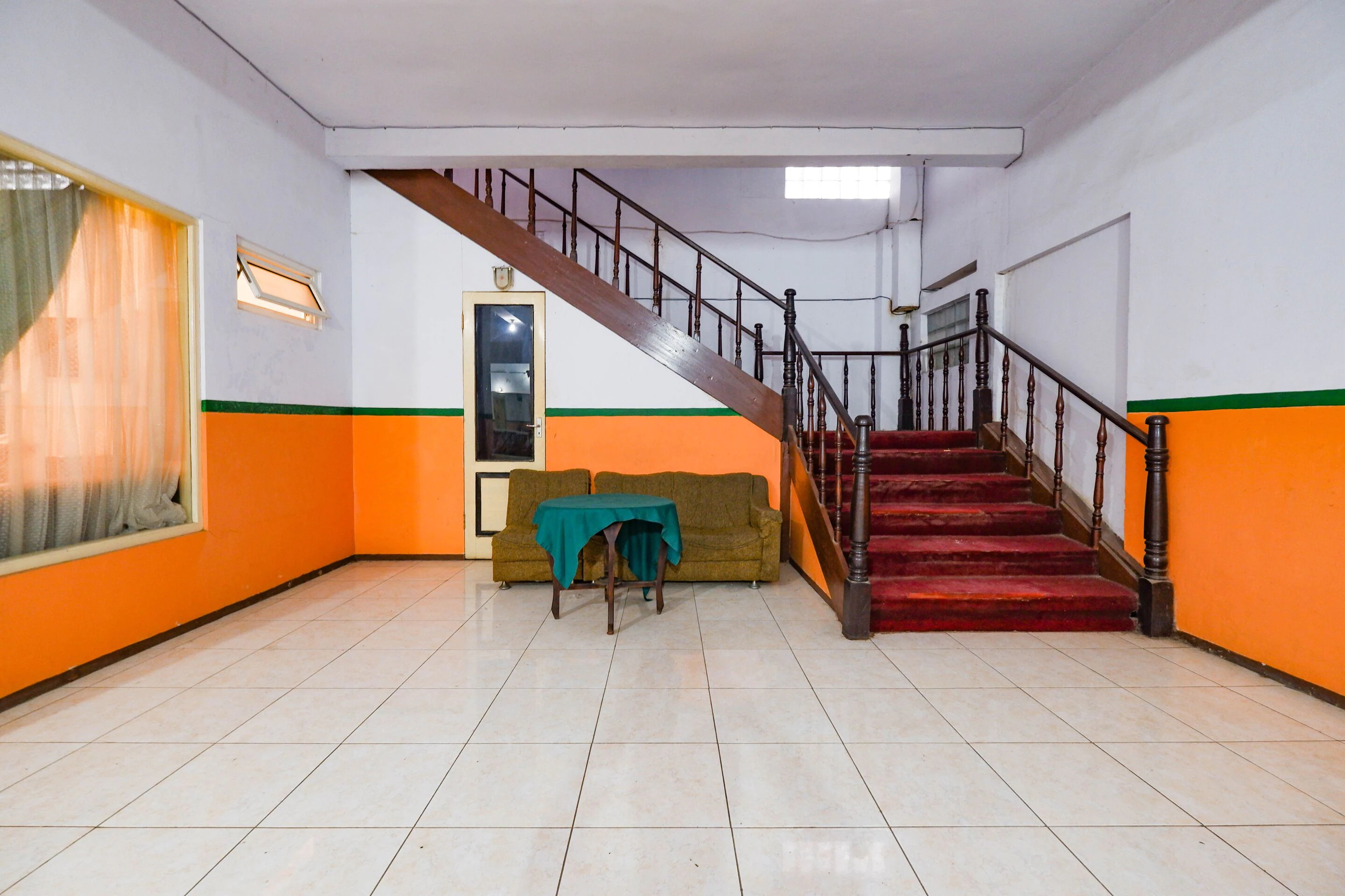 SPOT ON 2865 Sartika Inn Pati