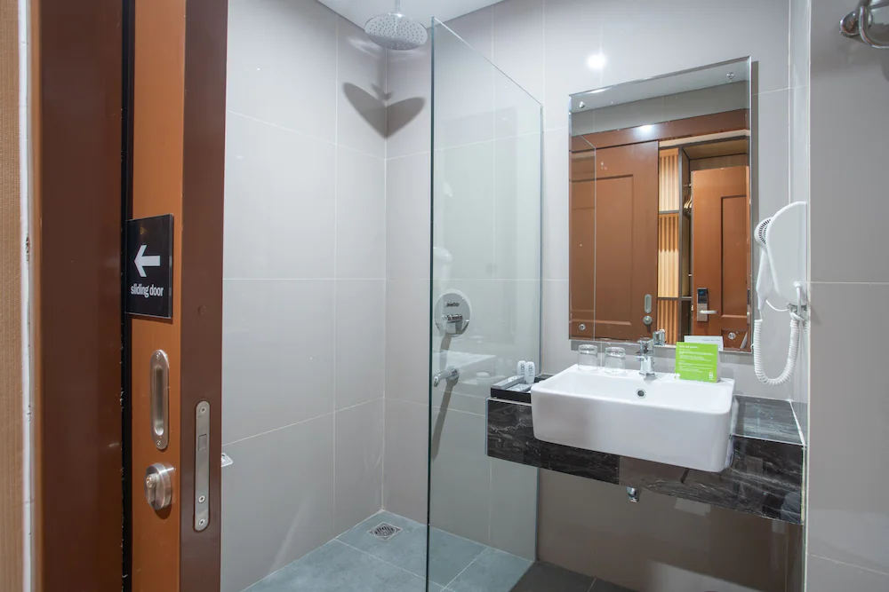 Braling Grand Hotel by Azana