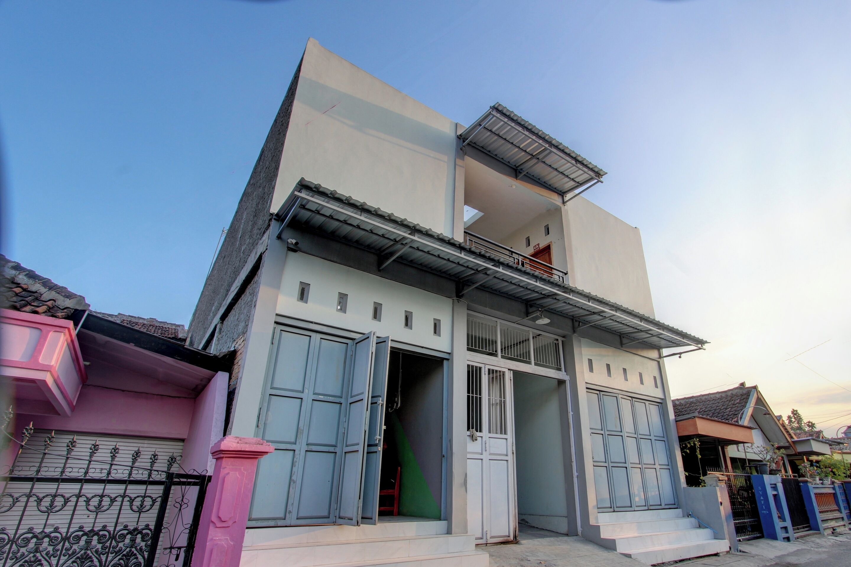 SPOT ON Galih Kost 1 Syariah