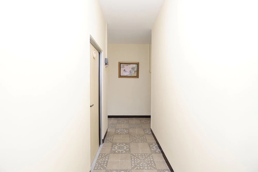 Harmonis by OYO Rooms