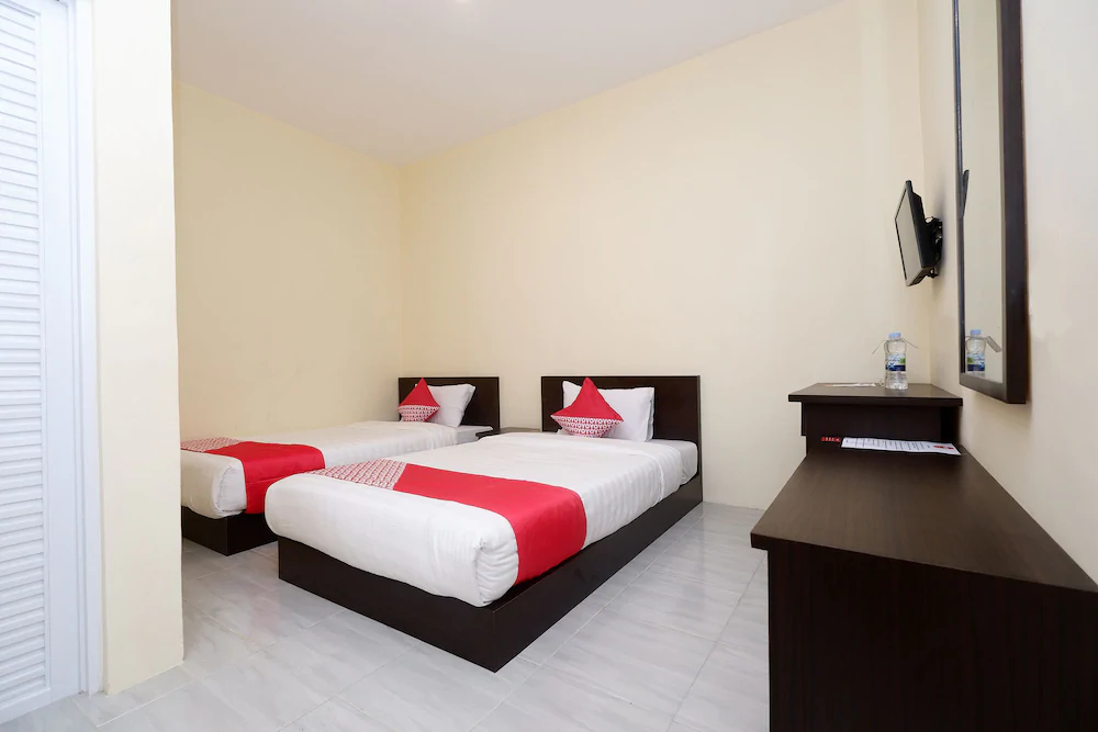 Harmonis by OYO Rooms