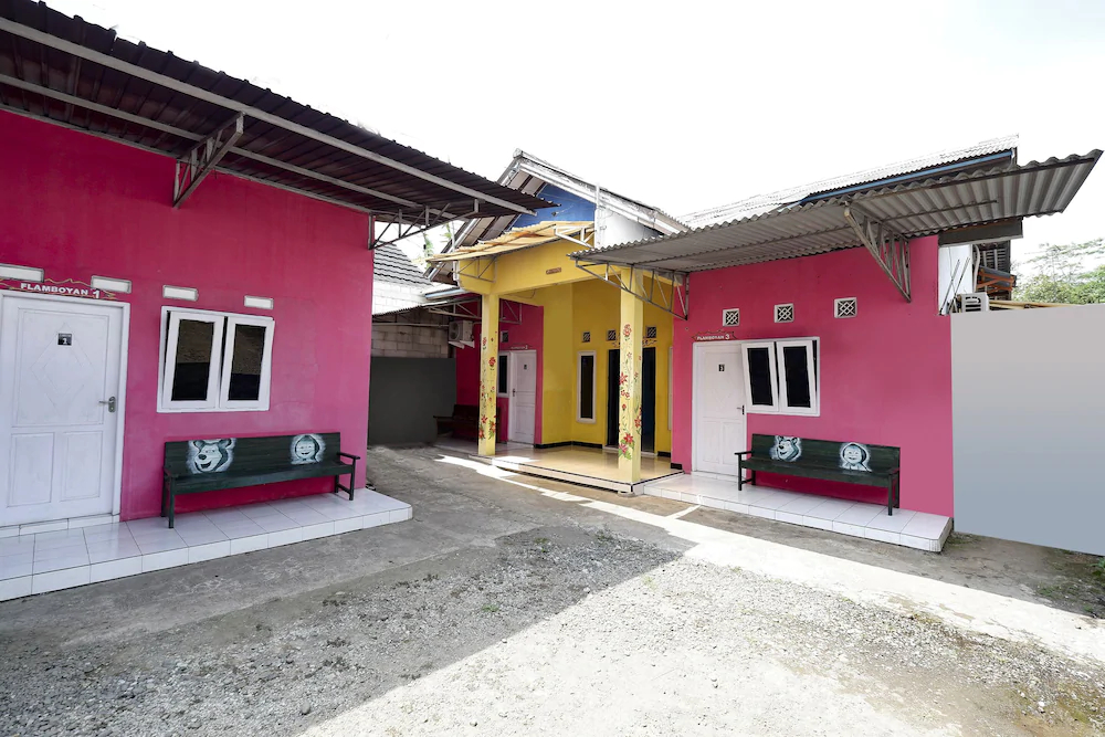 Homestay Flamboyan by OYO Rooms