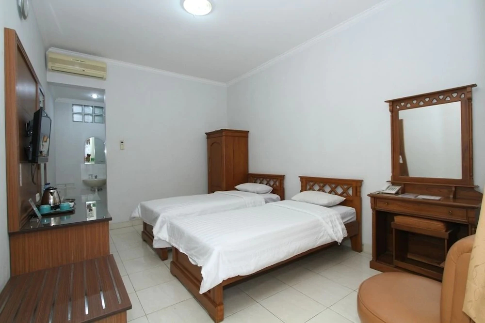 Hotel Besar