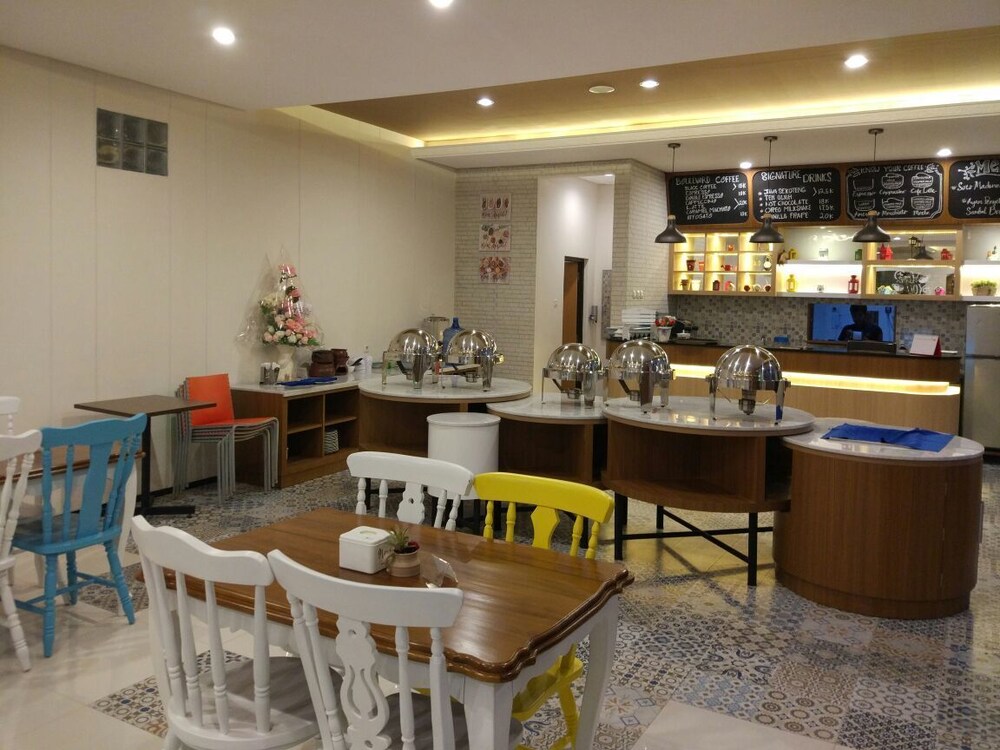 Hotel Besar