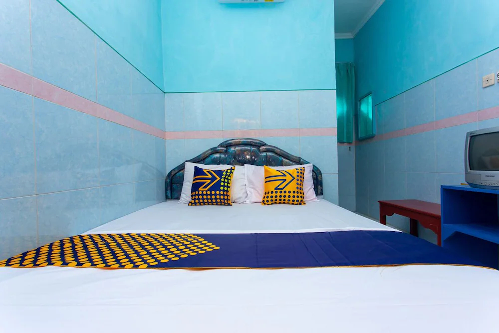 Hotel Budi by OYO Rooms