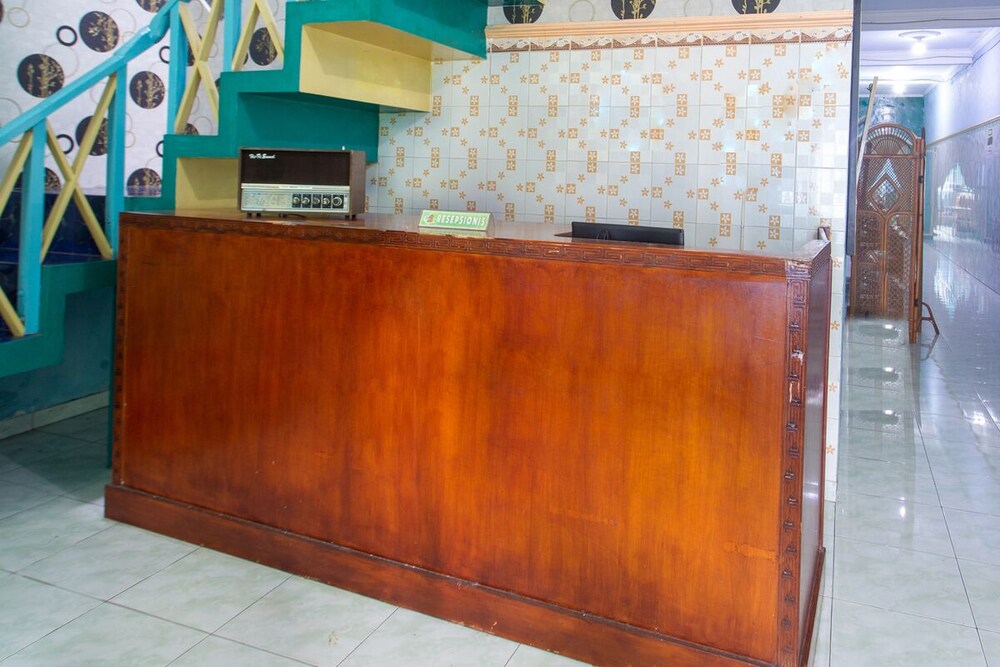 Hotel Budi by OYO Rooms