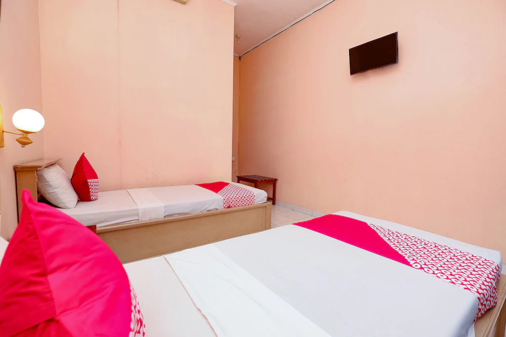 Hotel Wijaya by OYO Rooms