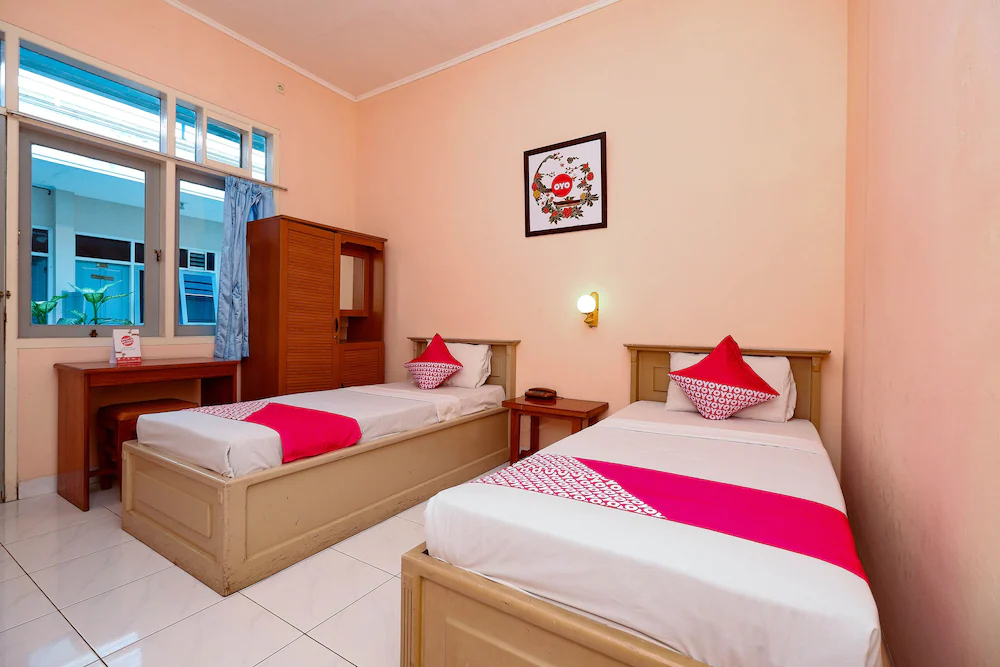 Hotel Wijaya by OYO Rooms