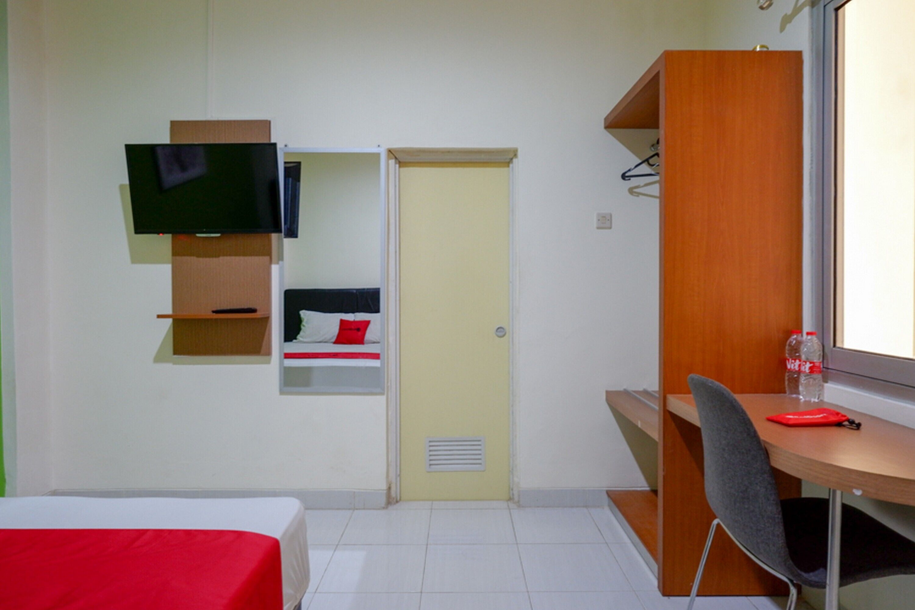 Urbanview Hotel Double Tree Purwokerto by RedDoorz