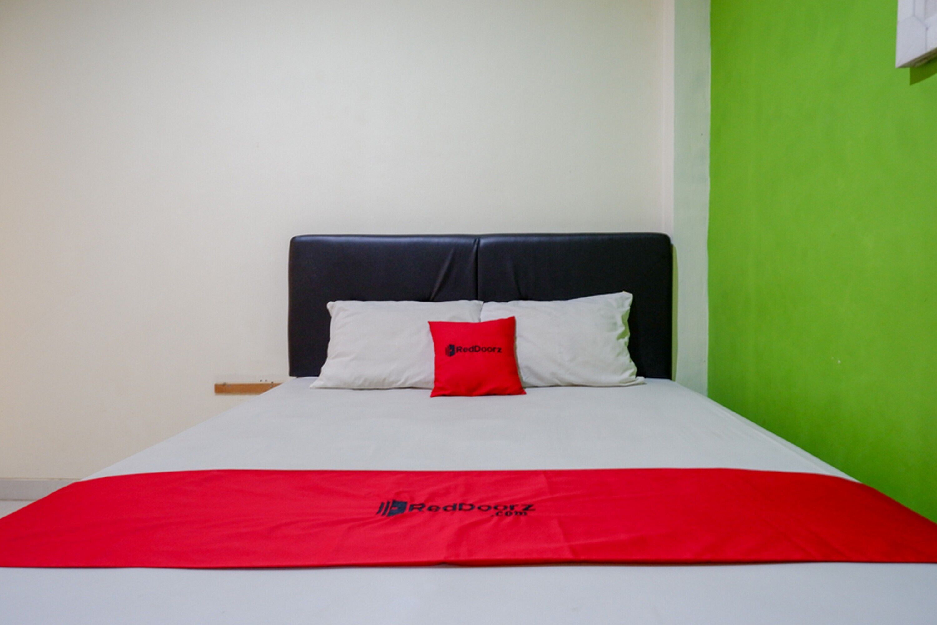 Urbanview Hotel Double Tree Purwokerto by RedDoorz