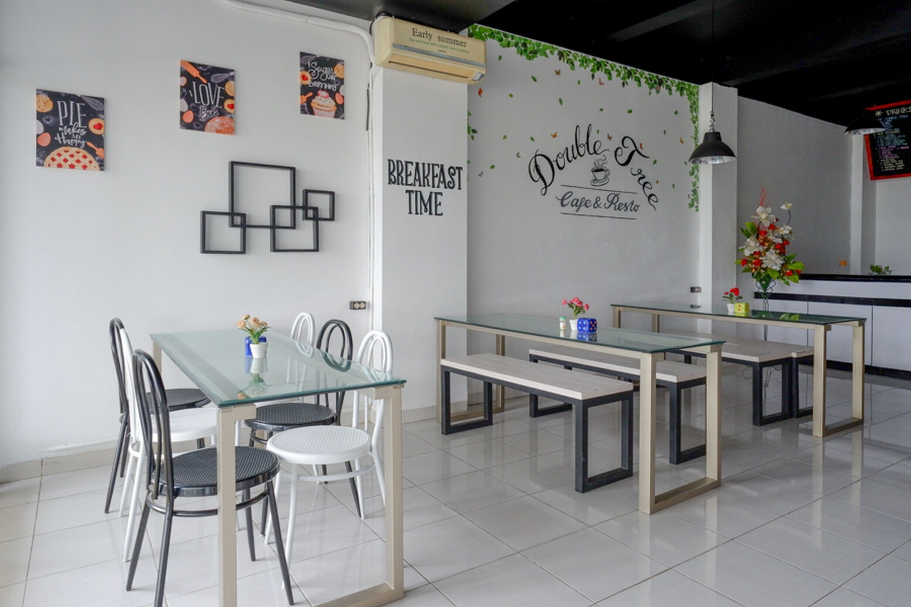 Urbanview Hotel Double Tree Purwokerto by RedDoorz