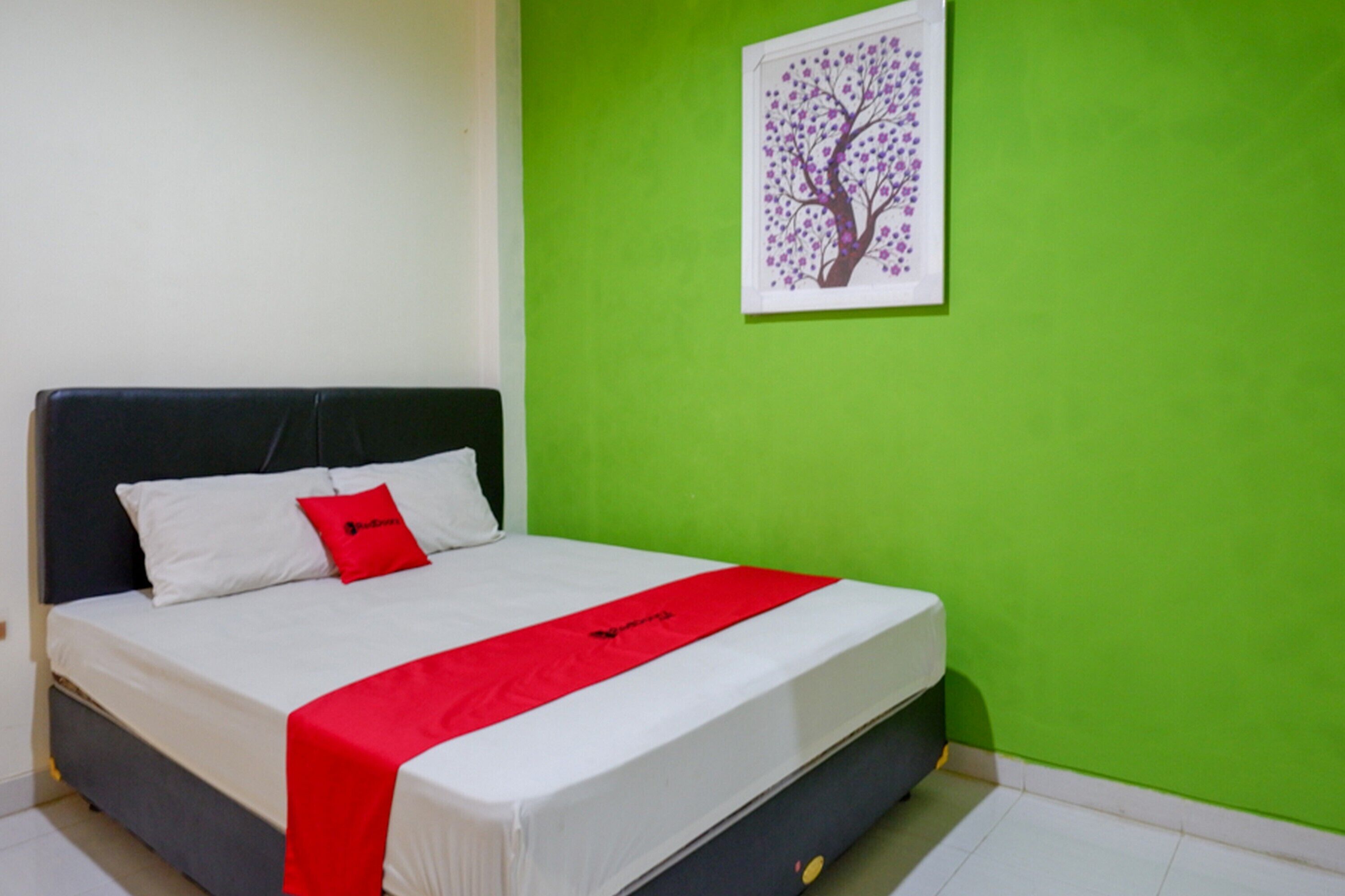 Urbanview Hotel Double Tree Purwokerto by RedDoorz