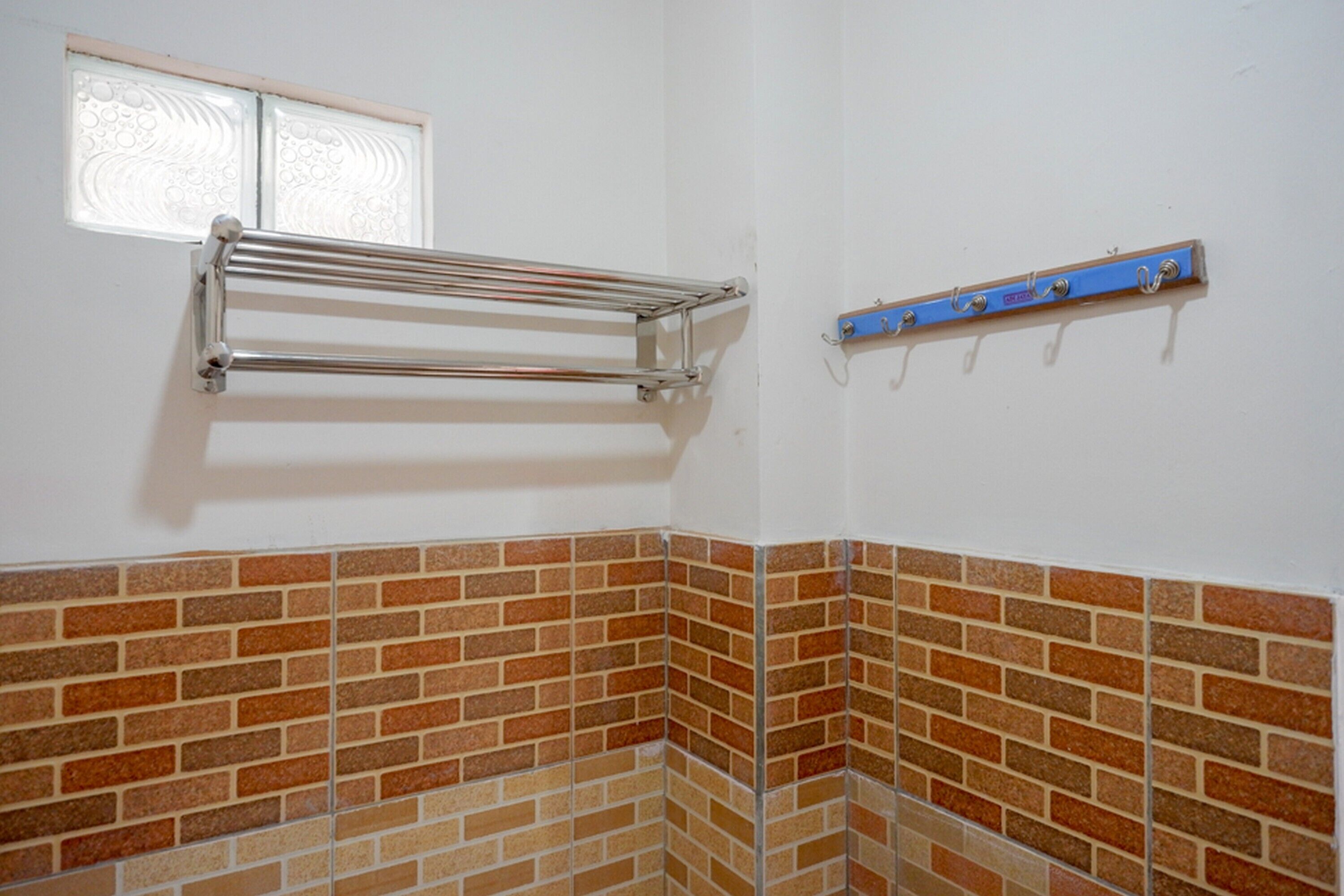 Wisma Bougenuil Mas By RedDoorz