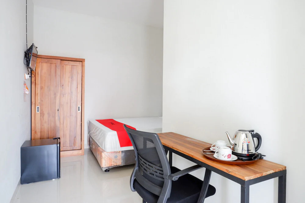Belfia Home by RedDoorz