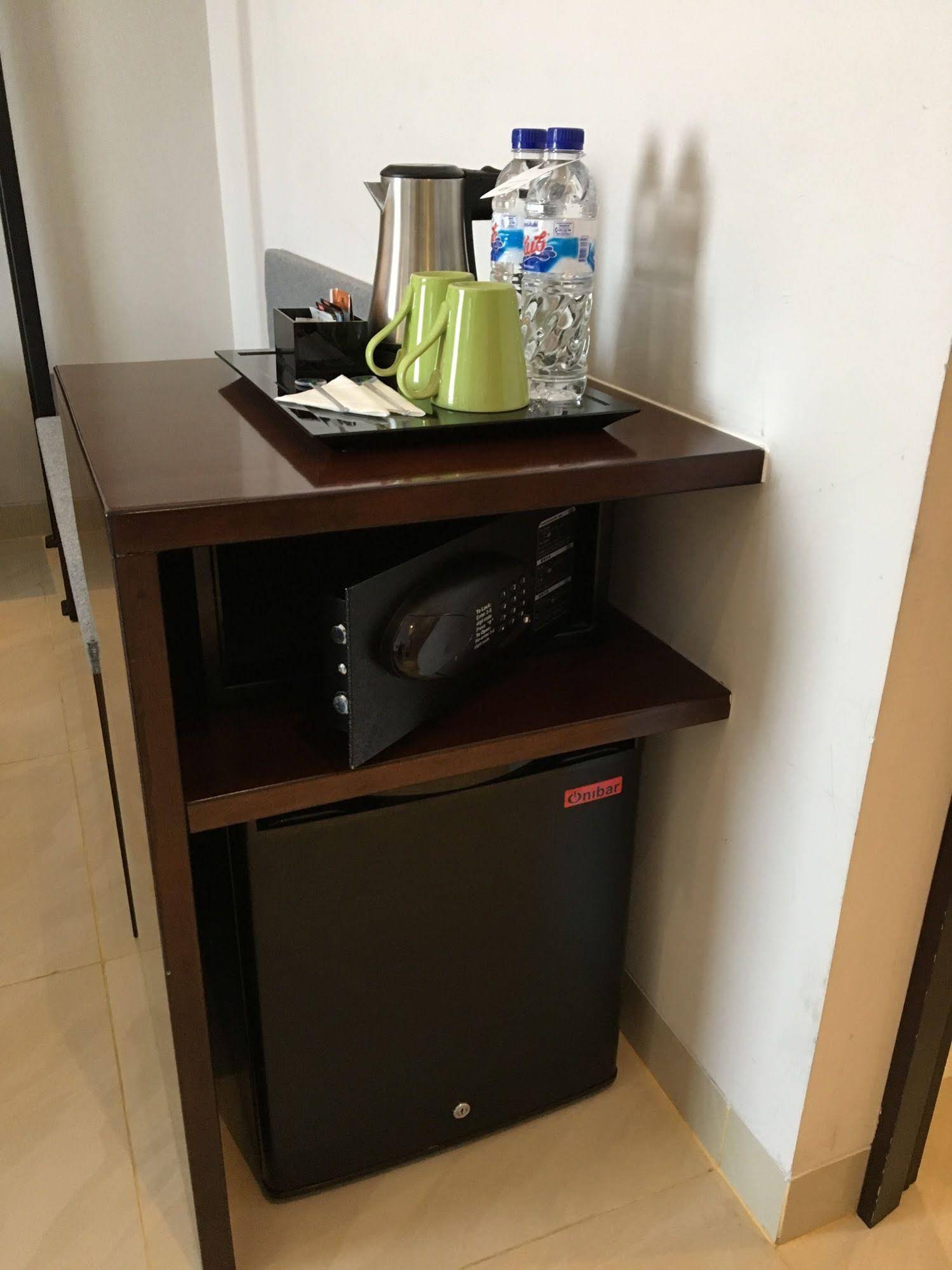 Hotel PrimeBiz Tegal