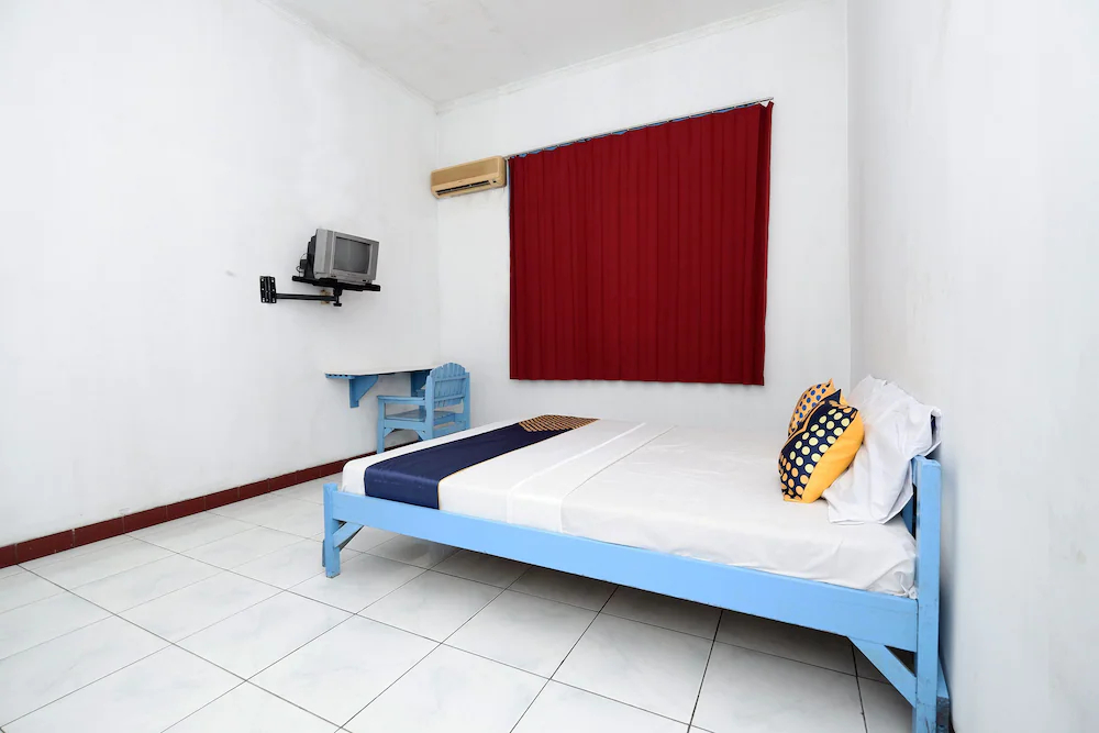 Hotel Saudara by OYO Rooms