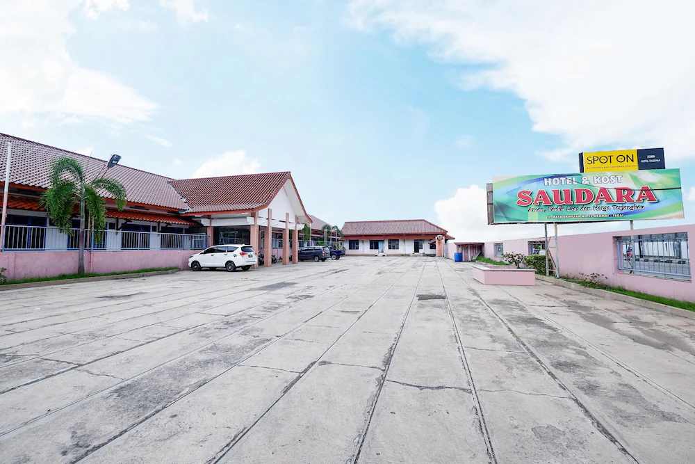 Hotel Saudara by OYO Rooms