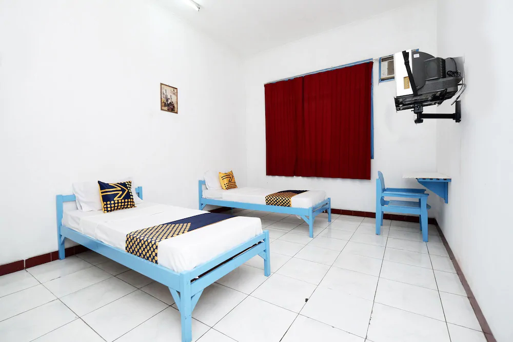 Hotel Saudara by OYO Rooms