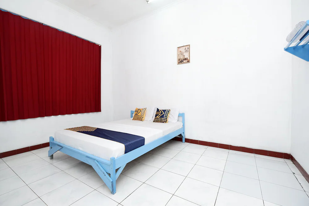Hotel Saudara by OYO Rooms