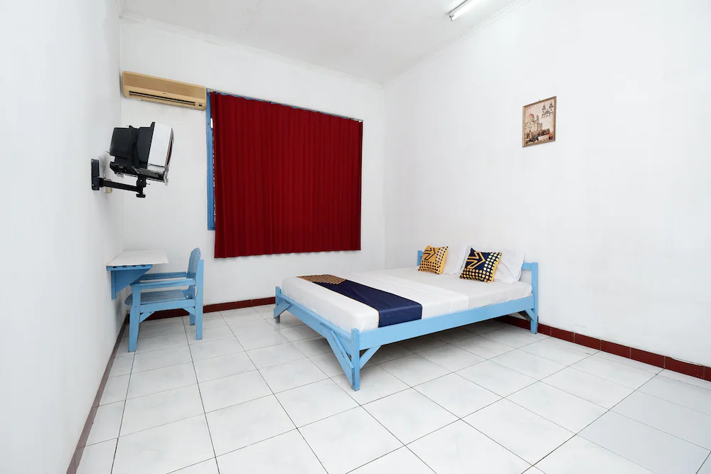 Hotel Saudara by OYO Rooms