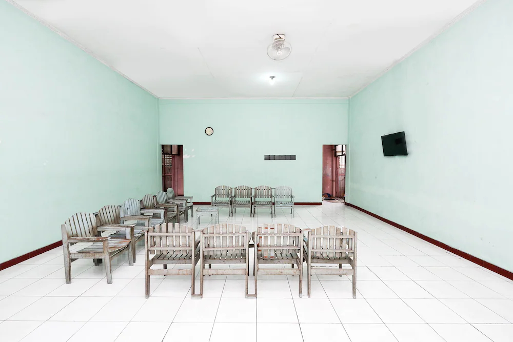 Hotel Saudara by OYO Rooms