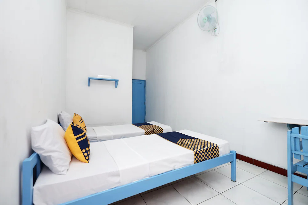 Hotel Saudara by OYO Rooms