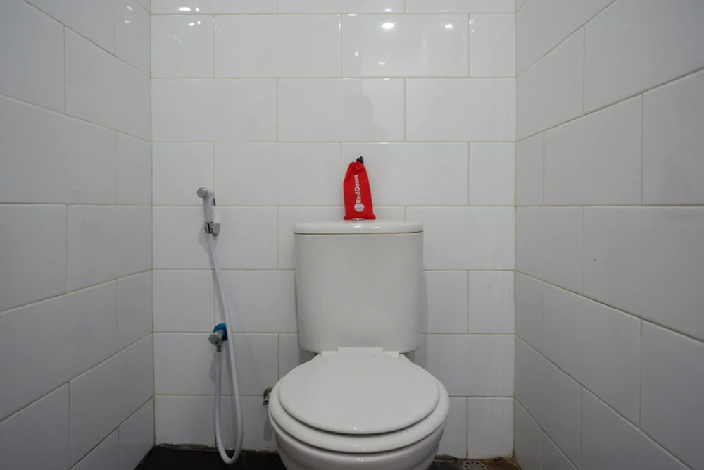 Hugo Suties by RedDoorz