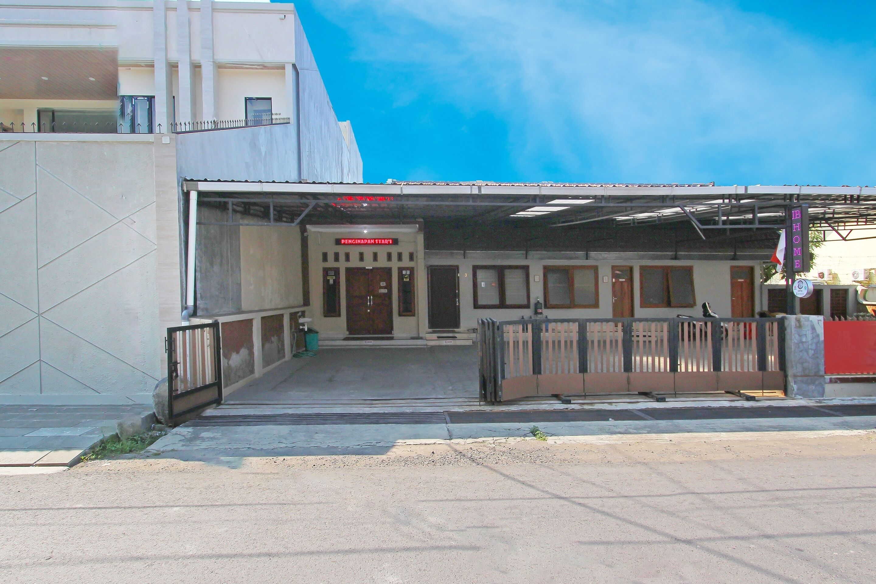 Ib Homestay Syariah by OYO