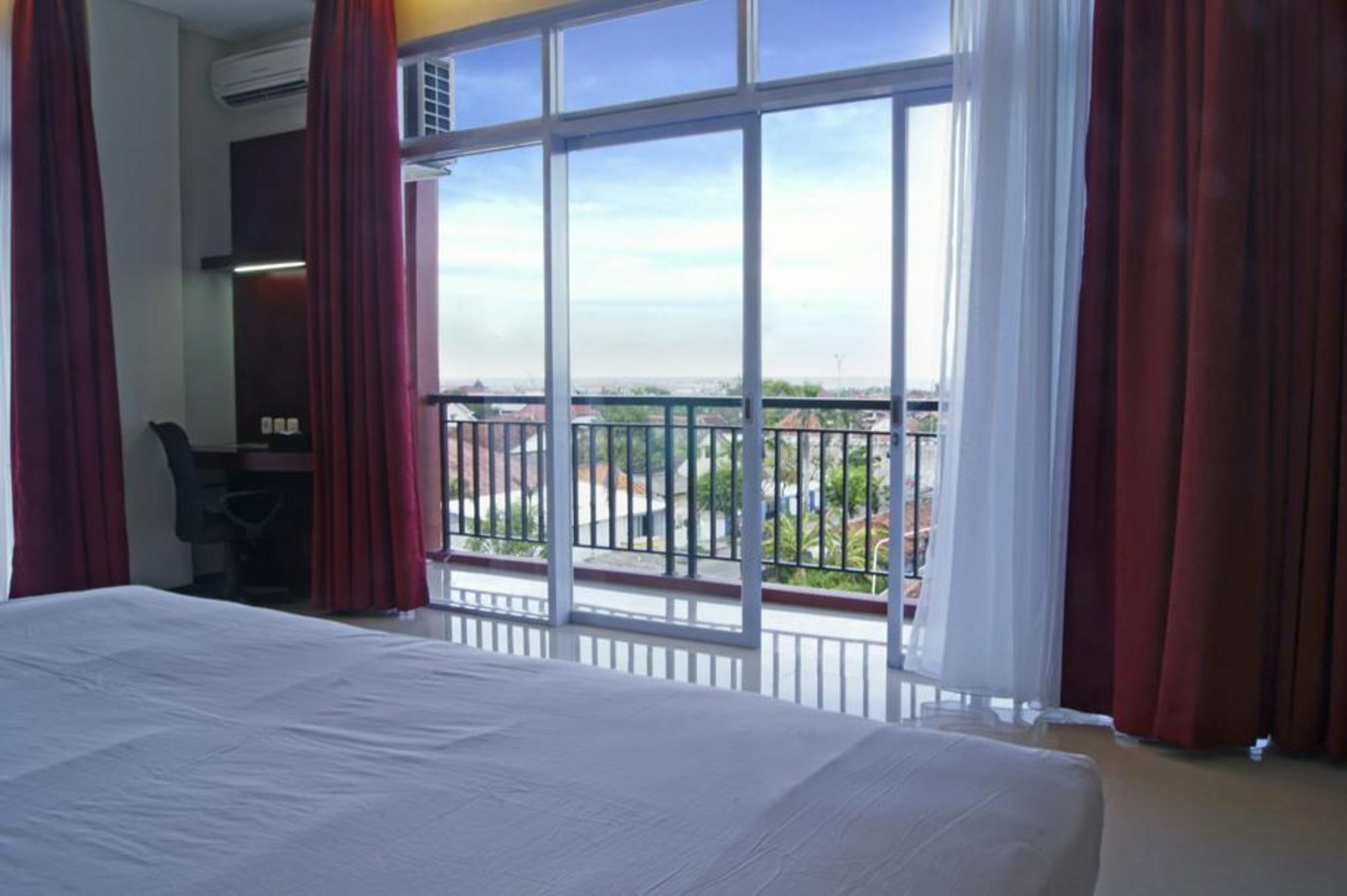 Karlita International