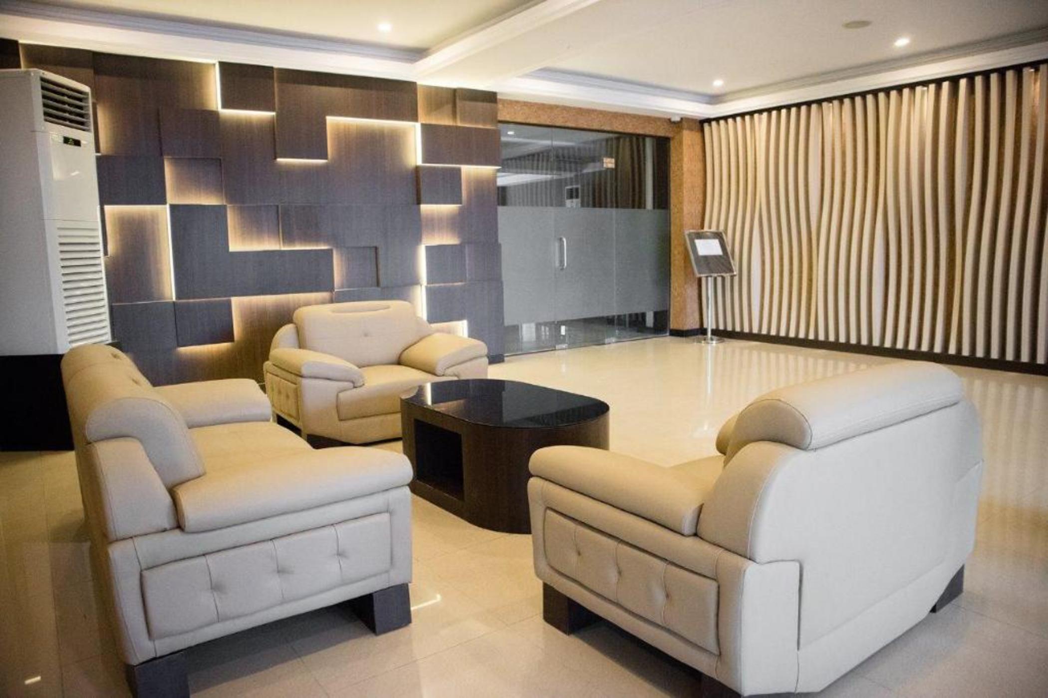 Karlita International