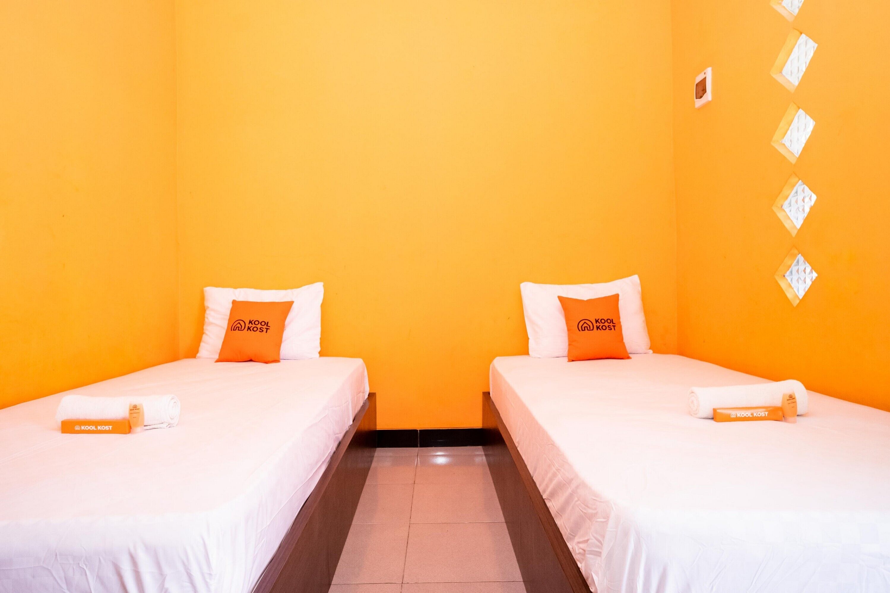 Sitiinggil Guesthouse by RedDoorz