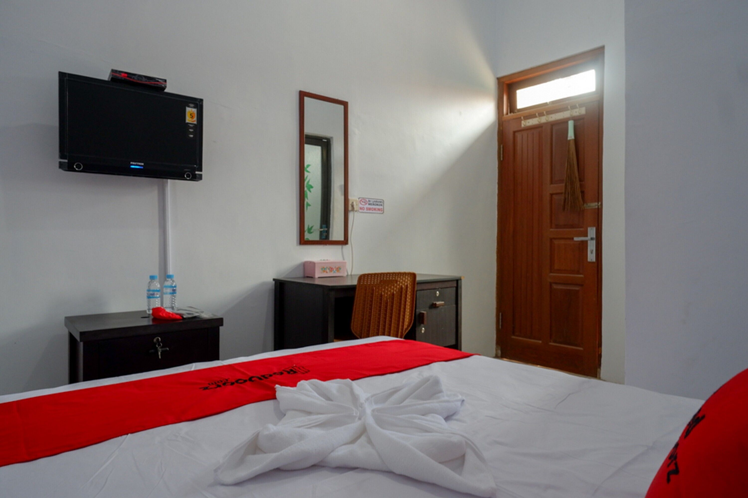 Capital O 92929 Hotel New Tirta Kencana Syariah