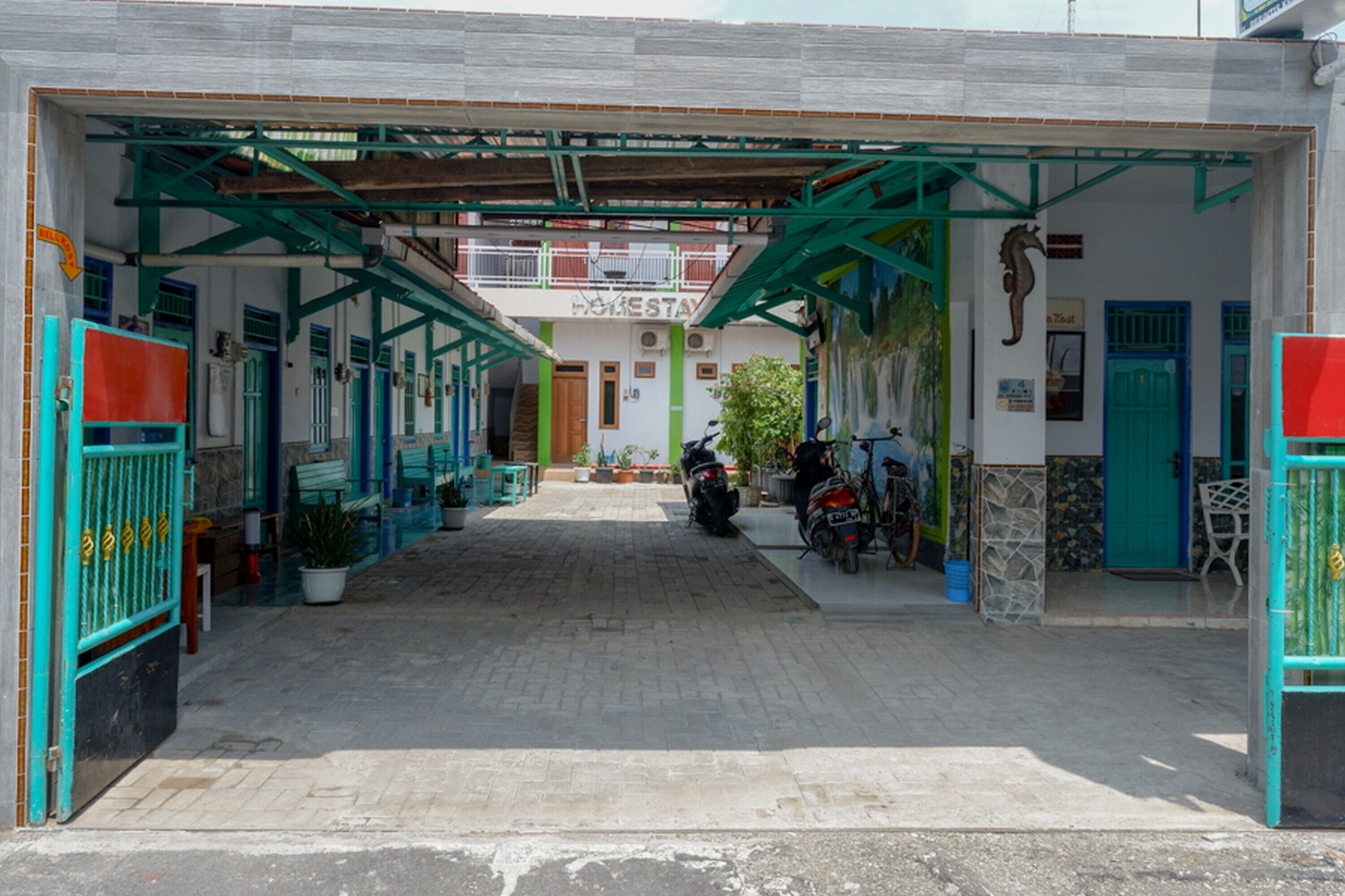 Capital O 92929 Hotel New Tirta Kencana Syariah